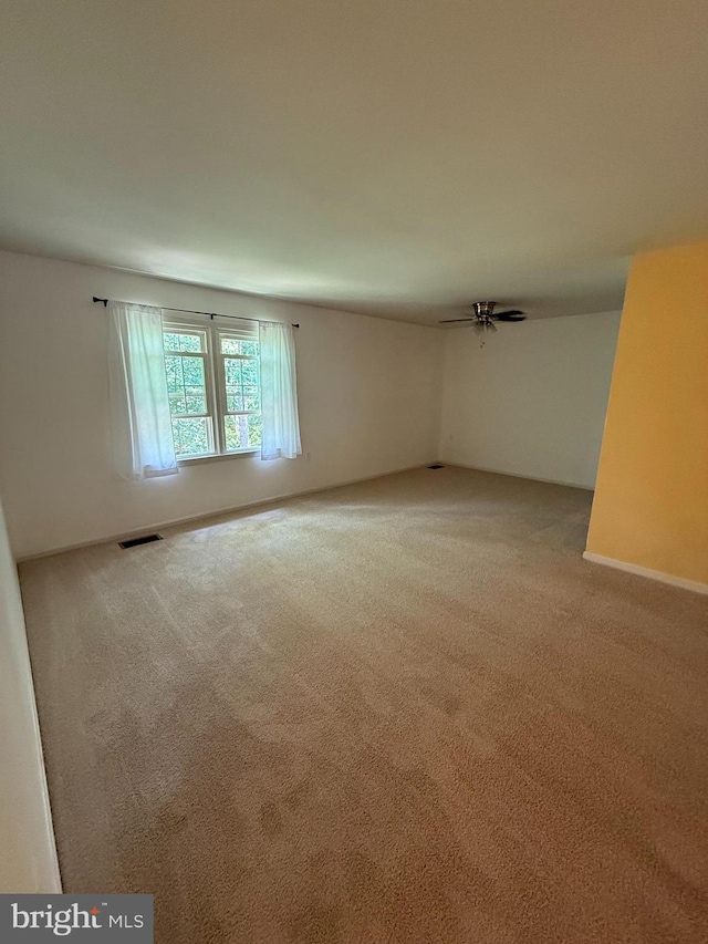 12157 Pineneedle Ct, Woodbridge, VA 22192 - view of carpeted empty room