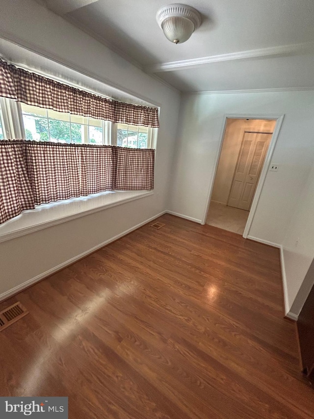 12157 Pineneedle Ct, Woodbridge, VA 22192 - spare room featuring wood finished floors and baseboards