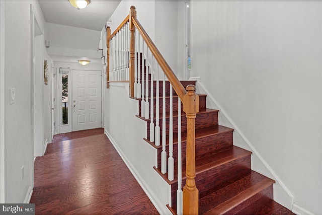 124 Kingsland Cir, Monmouth Junction, NJ 08852 - foyer entrance with wood finished floors and stairway