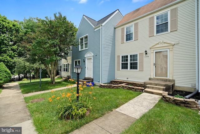 6558 Lochleigh Ct, Alexandria, VA 22315 - multi unit property featuring entry steps and a front yard