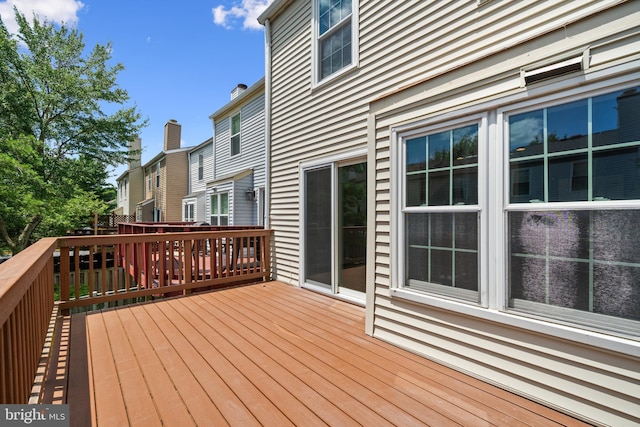 6558 Lochleigh Ct, Alexandria, VA 22315 - view of wooden terrace