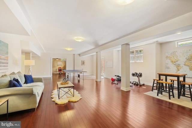14309 Cervantes Ave, Darnestown, MD 20874 - living area featuring hardwood / wood-style floors and baseboards