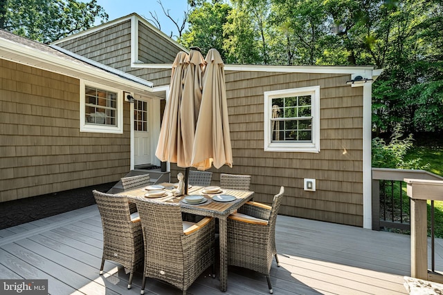 1225 Shenkel Rd, Pottstown, PA 19465 - deck with outdoor dining area
