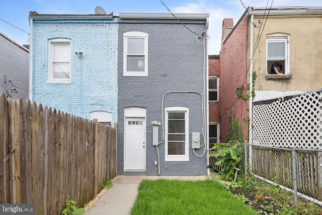 1815 N Warwick Ave, Baltimore, MD 21216 - multi unit property with brick siding