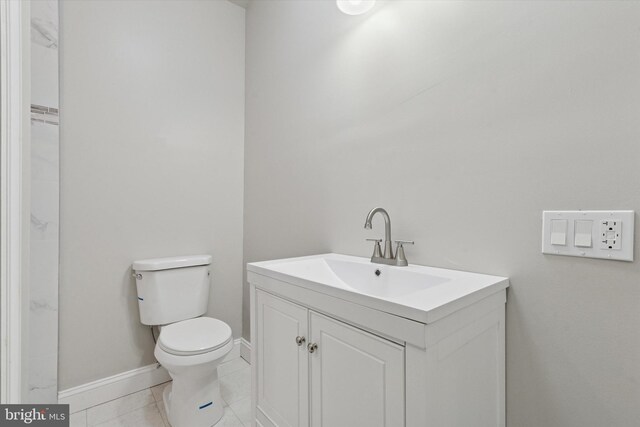 2419 Arlington St, Philadelphia, PA 19121 - bathroom featuring vanity and tile patterned flooring