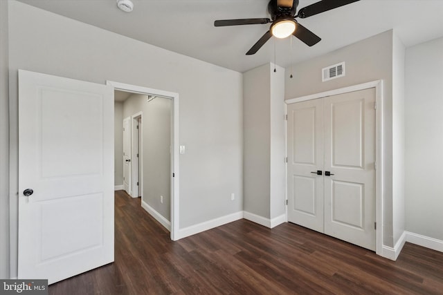 2419 Arlington St, Philadelphia, PA 19121 - unfurnished bedroom with dark wood finished floors, a closet, and ceiling fan