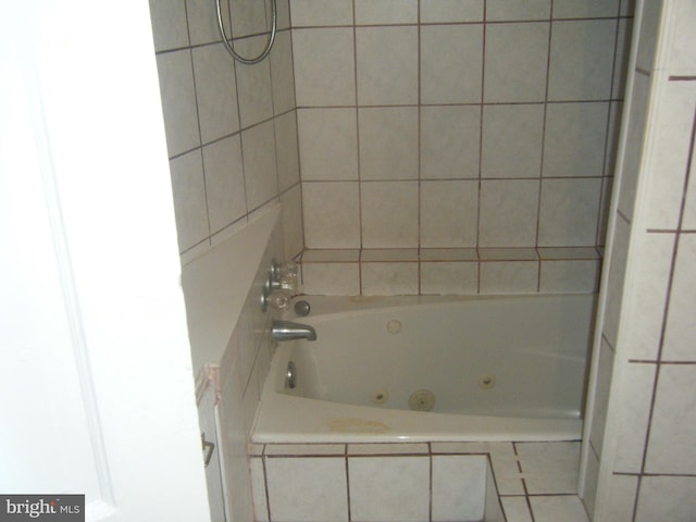 213 S 58th St, Philadelphia, PA 19139 - full bathroom with a combined bath / shower with jetted tub