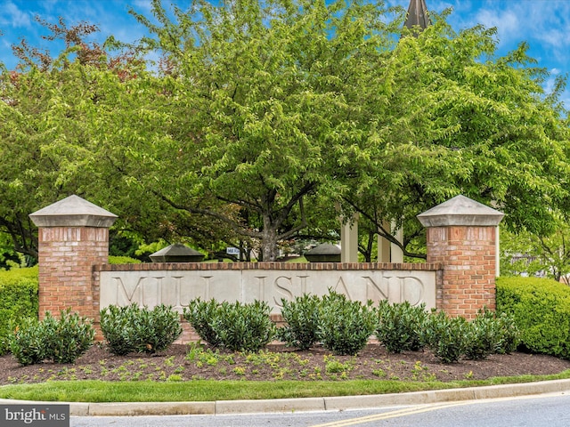 2503 Island Grove Blvd, Frederick, MD 21701 - view of community sign
