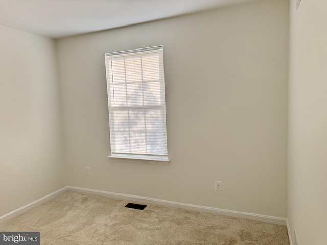 466 Sequoia Dr, Smyrna, DE 19977 - spare room featuring carpet floors and plenty of natural light