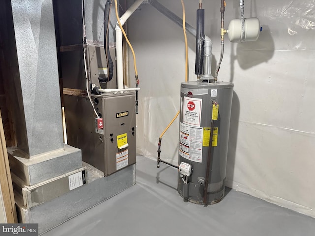 466 Sequoia Dr, Smyrna, DE 19977 - utility room with gas water heater