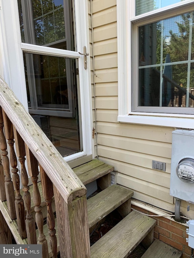 1906 Duffield Ln, Alexandria, VA 22307 - exterior view of electric meter
