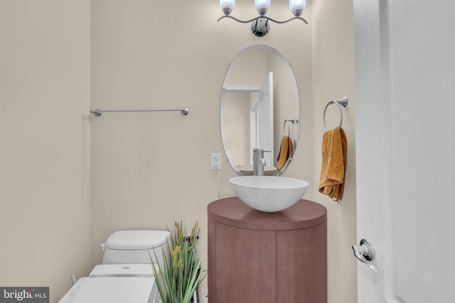 13716 Molly Berry Rd, Brandywine, MD 20613 - half bathroom featuring toilet and vanity
