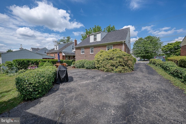 127 Long Rd, King Of Prussia, PA 19406 - view of side of home featuring brick siding