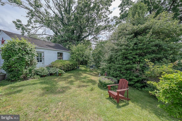 127 Long Rd, King Of Prussia, PA 19406 - view of green lawn