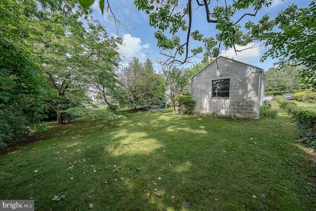 127 Long Rd, King Of Prussia, PA 19406 - view of grassy yard