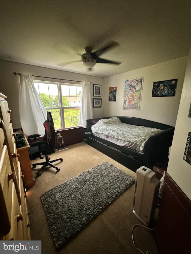 33 Aspen Ct, Bordentown, NJ 08505 - carpeted bedroom featuring a ceiling fan