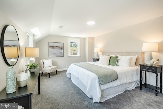 147 Meadowbrook Ave, Upper Darby, PA 19082 - carpeted bedroom featuring lofted ceiling and baseboards