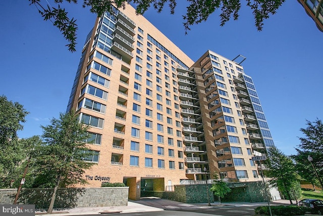 2001 15th St N Unit 319, Arlington, VA 22201 - view of apartment building / complex