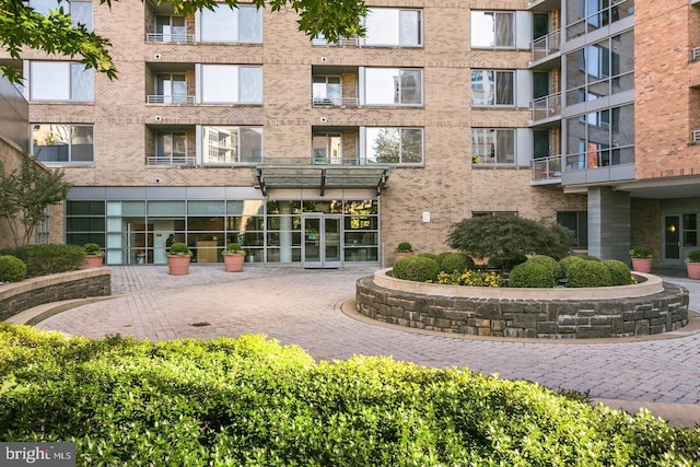 2001 15th St N Unit 319, Arlington, VA 22201 - view of apartment building / complex