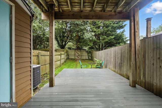 1348 Hazel Nut Ct, Annapolis, MD 21409 - wooden terrace featuring a fenced backyard