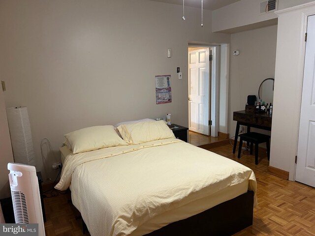 1220 Pine St, Philadelphia, PA 19107 - bedroom featuring baseboards
