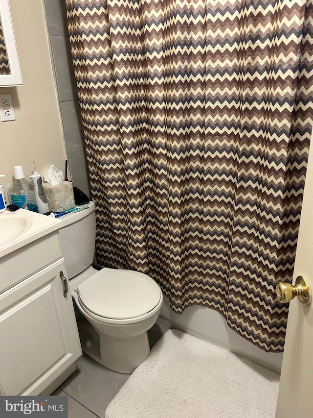 1220 Pine St, Philadelphia, PA 19107 - bathroom featuring vanity and a shower with curtain