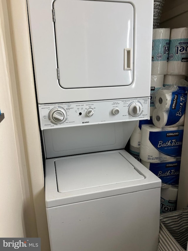 1220 Pine St, Philadelphia, PA 19107 - washroom with stacked washing machine and dryer