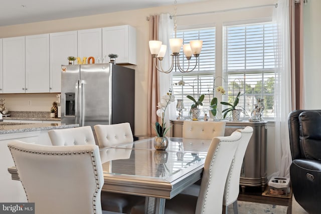 12606 Rosencrans Dr, Hagerstown, MD 21740 - dining space featuring a chandelier