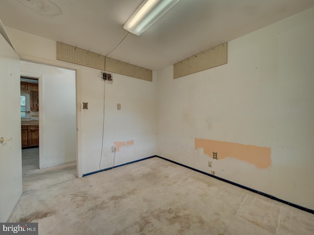 13217 Kephart Ln, Woodbridge, VA 22193 - view of unfurnished room