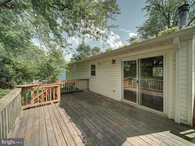 13217 Kephart Ln, Woodbridge, VA 22193 - view of wooden terrace