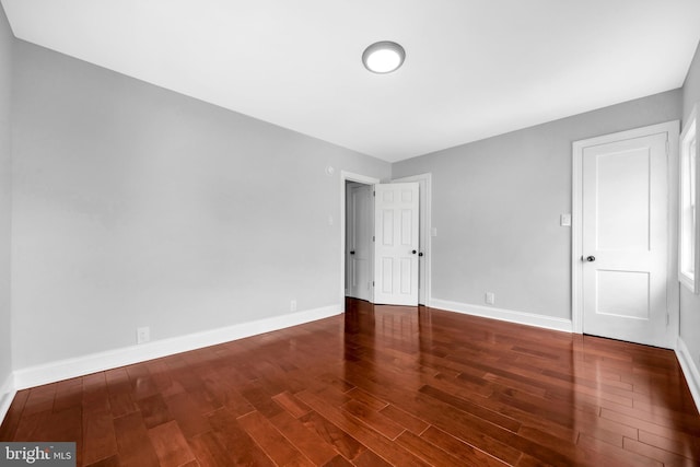 277 Ardmore Ave, Lansdowne, PA 19050 - unfurnished room with wood finished floors and baseboards