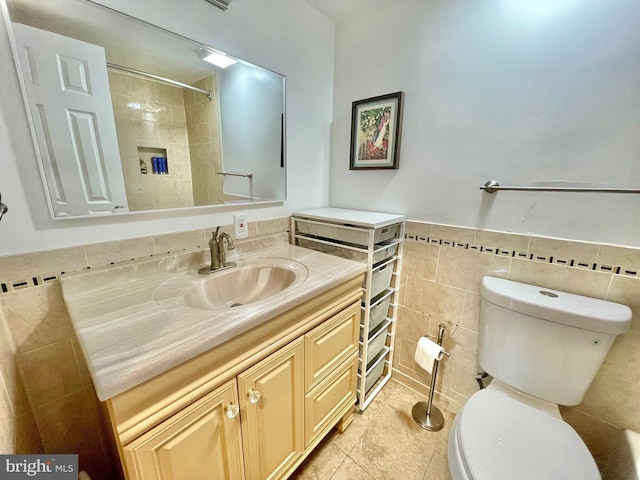 12207 Academy Way Unit 149 7, Rockville, MD 20852 - bathroom with vanity, tile walls, tile patterned flooring, and a shower