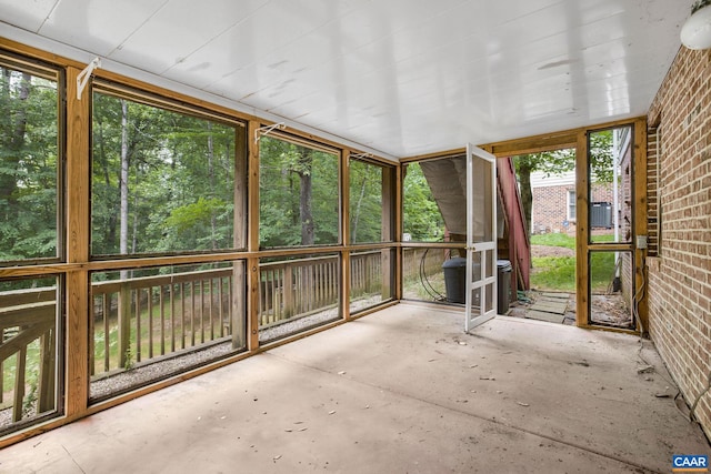 1433 River Oaks Rdg, Charlottesville, VA 22901 - view of unfurnished sunroom