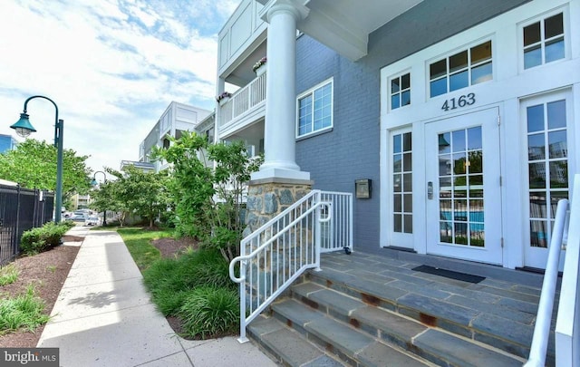 4163 S Four Mile Run Dr Unit 401, Arlington, VA 22204 - doorway to property
