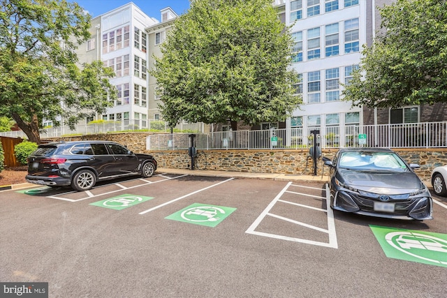 4163 S Four Mile Run Dr Unit 401, Arlington, VA 22204 - view of uncovered parking lot