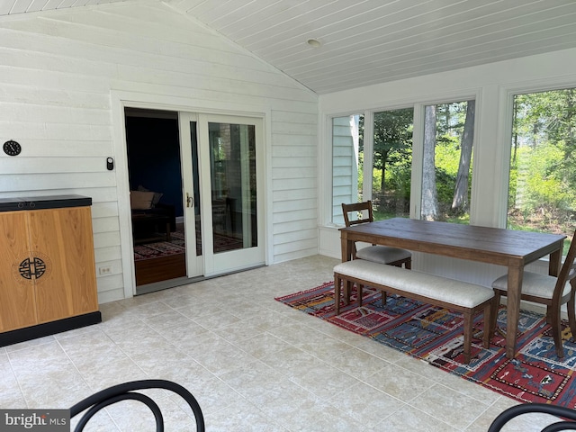 7071 Pomona Rd, Chestertown, MD 21620 - sunroom with lofted ceiling