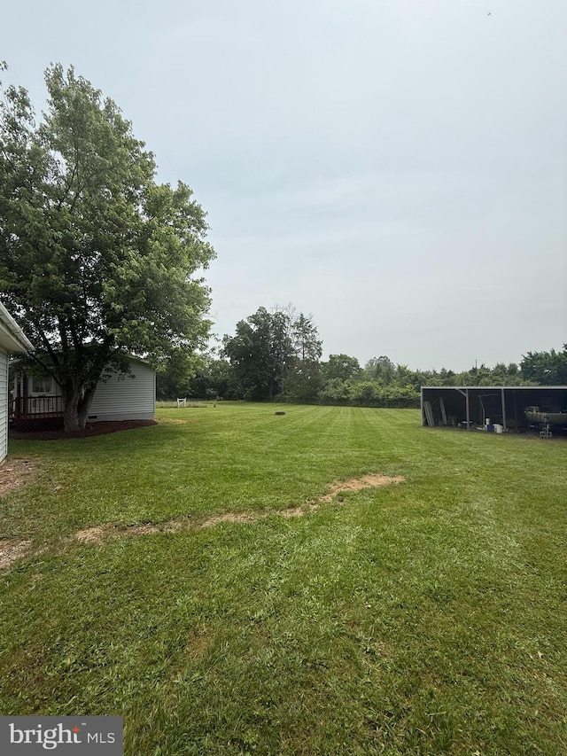 434 Anderson Rd, Martinsburg, WV 25404 - view of green lawn