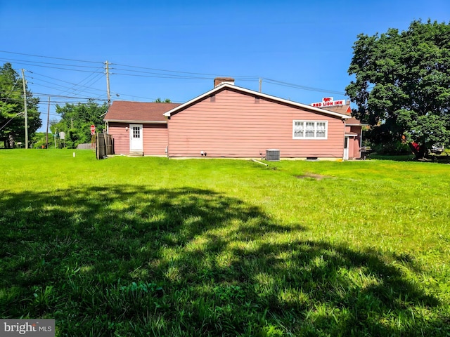 102 Red Lion Rd, Southampton, NJ 08088 - view of home's exterior featuring a chimney and a lawn