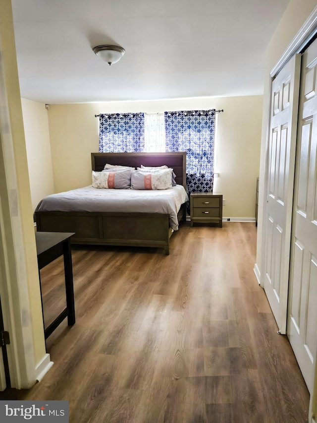 102 Red Lion Rd, Southampton, NJ 08088 - bedroom featuring wood finished floors and baseboards