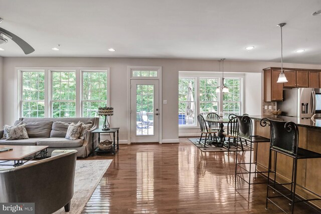 1413 Triton Ct, Edgewater, MD 21037 - living area with a ceiling fan, dark wood-style floors, and recessed lighting