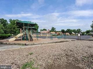 5005 Berwyn Rd, College Park, MD 20740 - view of community play area
