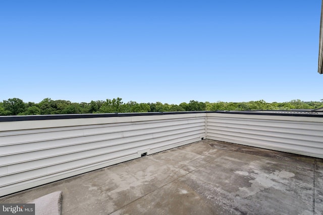 5445 Stream Bank Ln, Greenbelt, MD 20770 - view of patio / terrace