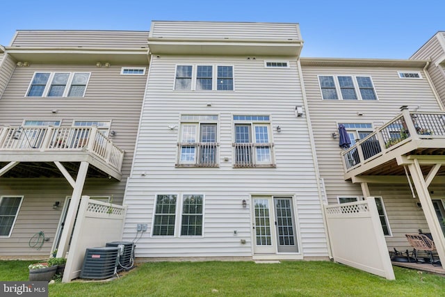 5445 Stream Bank Ln, Greenbelt, MD 20770 - back of house