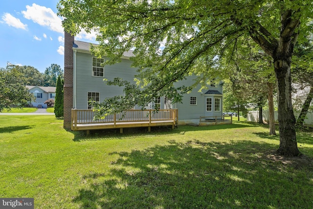 27 Brown Cir, Fredericksburg, VA 22405 - view of yard featuring a deck