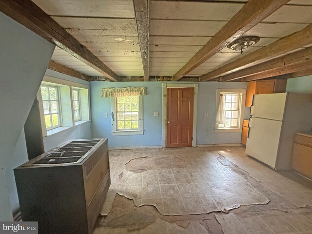 505 Battlefield Ft, Defiance, VA 24437 - entryway featuring beamed ceiling