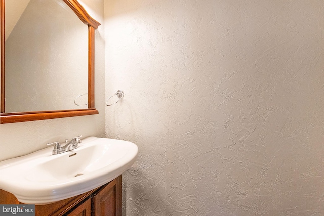 6221 Sandpiper Ct Unit 7, Elkridge, MD 21075 - bathroom featuring vanity