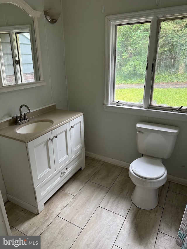769 S Water St, Woodstock, VA 22664 - bathroom featuring vanity and toilet