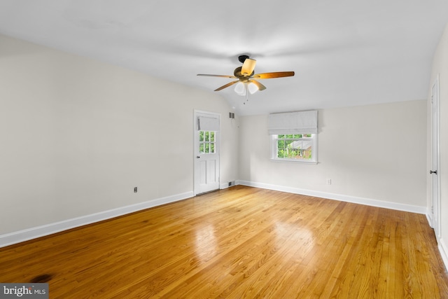 4 Haslet Way, Wilmington, DE 19807 - spare room featuring light wood-type flooring, ceiling fan, and vaulted ceiling
