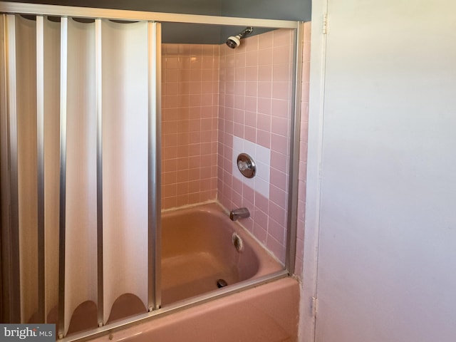 35 Gentry Ln, Willingboro, NJ 08046 - bathroom with washtub / shower combination