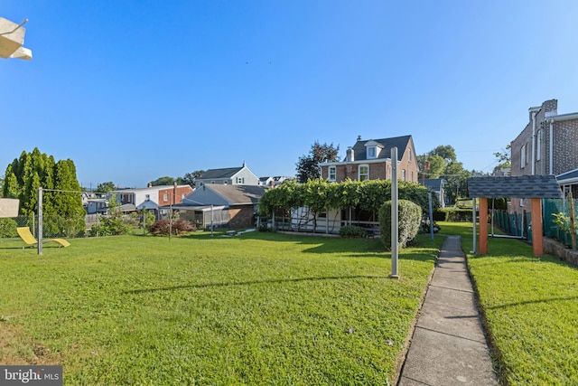 313 W 5th Ave, Conshohocken, PA 19428 - view of yard with a residential view